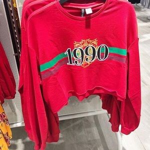 Graphic Long Sleeve Crop Top